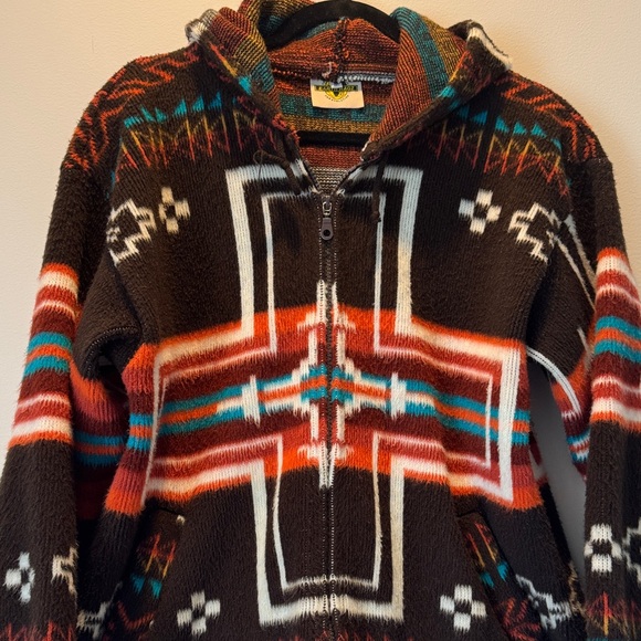 Pattern Hooded Jacket - Picture 2 of 5